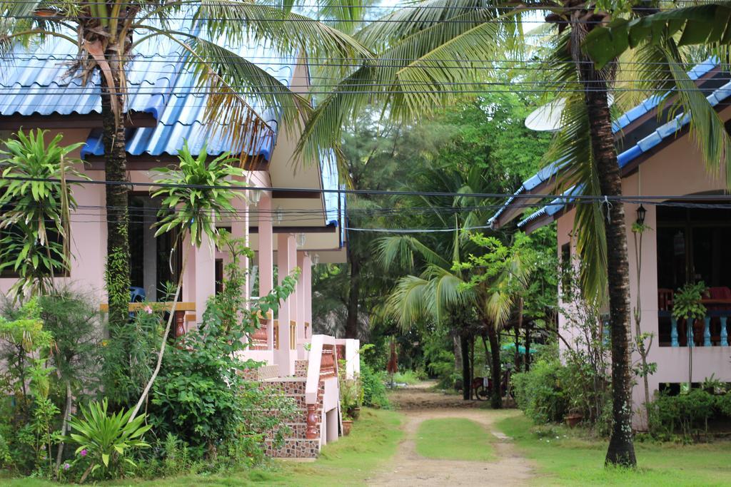 Chaiwat Resort Laem Sing Εξωτερικό φωτογραφία